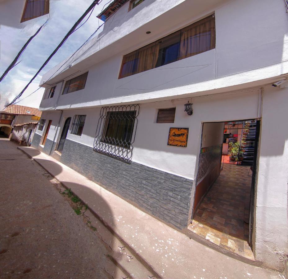 The Grasshopper Hostel Cusco Bagian luar foto