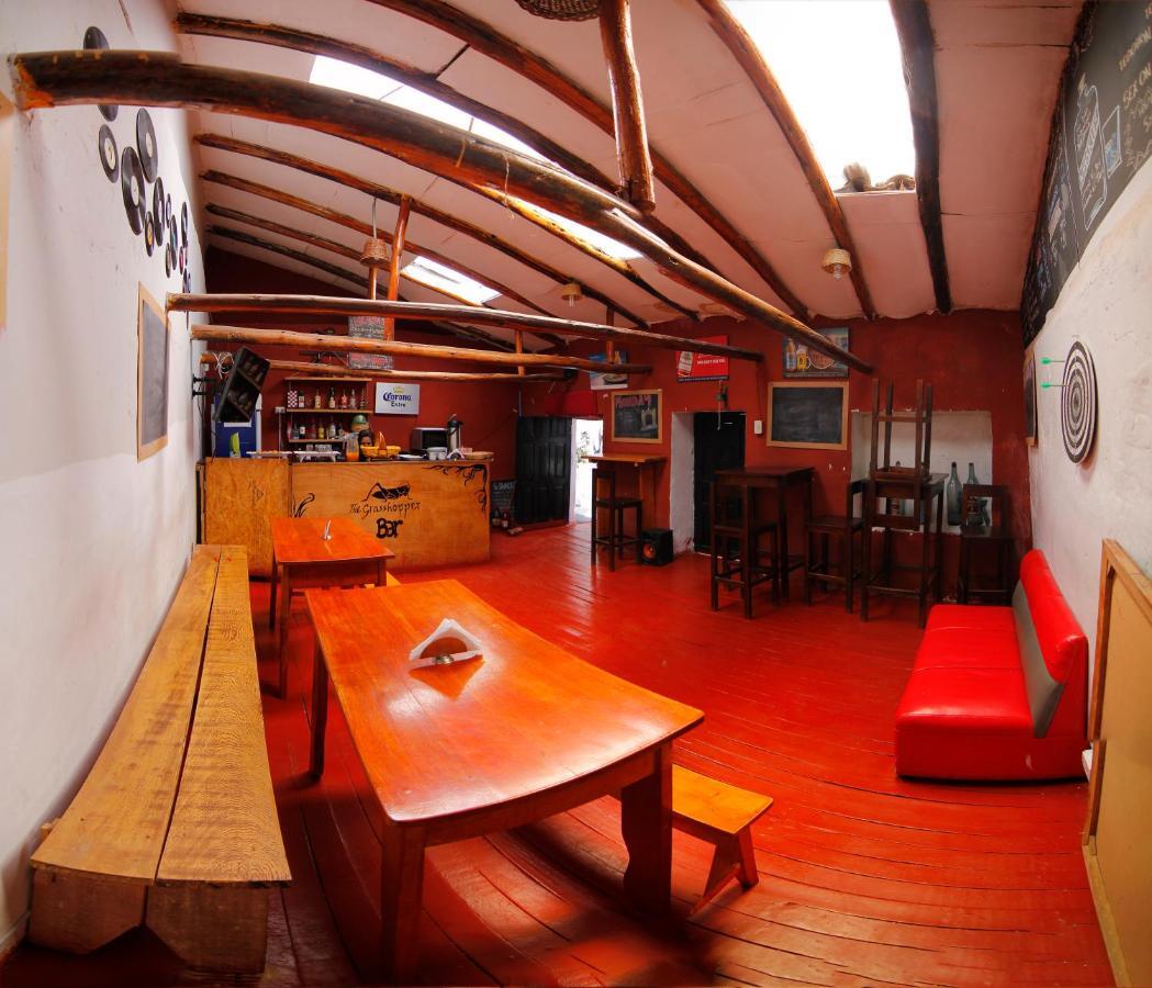 The Grasshopper Hostel Cusco Bagian luar foto